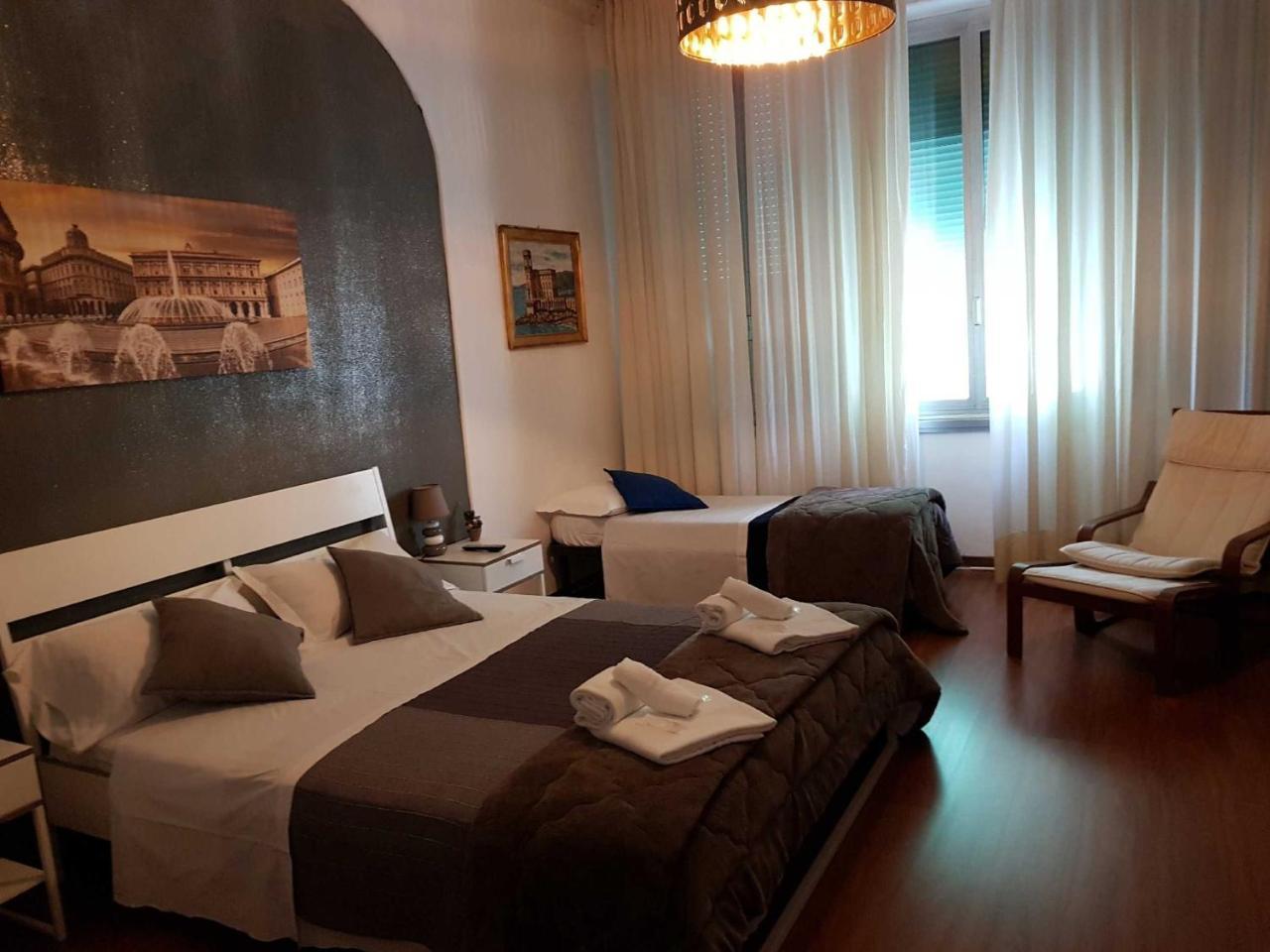 Central Rooms Генуя Экстерьер фото